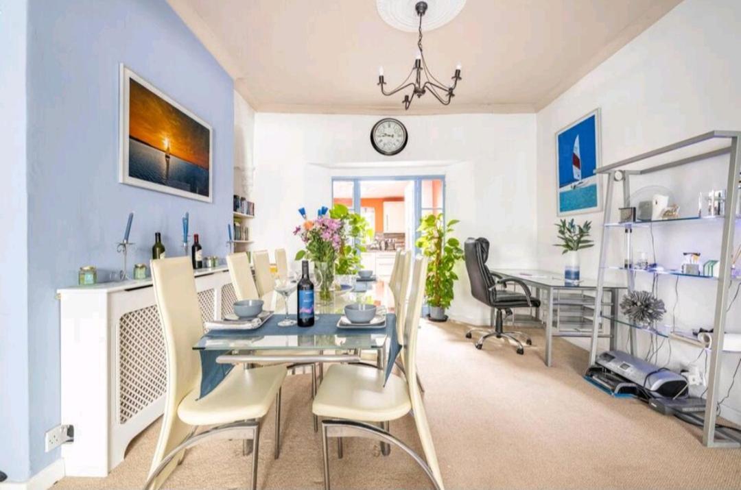 The Mews - Less Than 1Km To City Centre - Stadium - Castle - 10 Min Walk Cardiff Exteriör bild