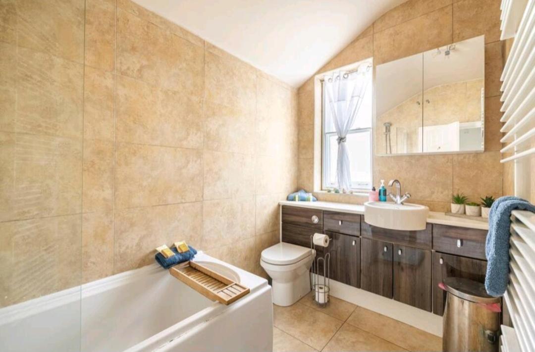 The Mews - Less Than 1Km To City Centre - Stadium - Castle - 10 Min Walk Cardiff Exteriör bild